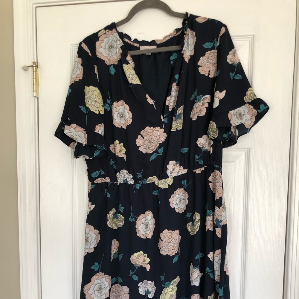 LOFT Outlet Flutter Sleeve Dress